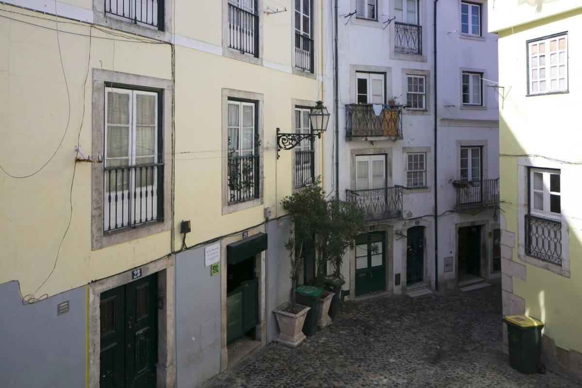 Central Lisbon Cozy & Near The Subway Apartman Kültér fotó